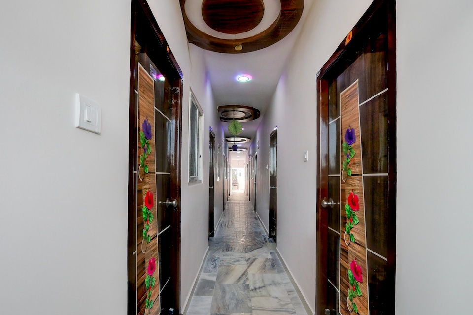 Hotel O Lavish Stay Inn, LB Nagar-Uppal, Hyderabad
