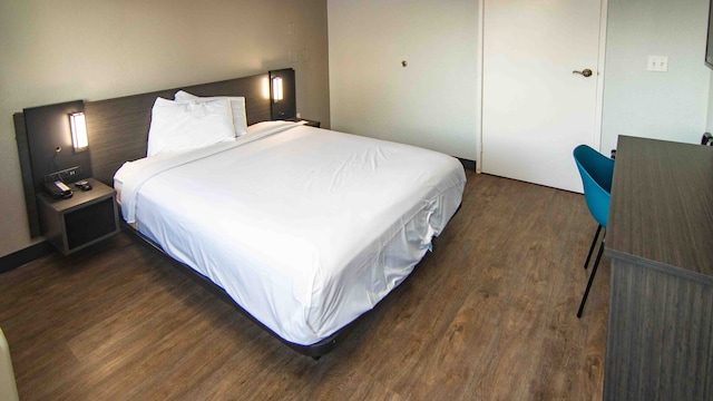 1 Queen Bed | ADA/Tub