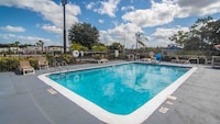 Motel 6 Lakeland, FL