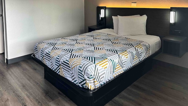 1 Full Bed | ADA/Tub/Premium/Mini Fridge