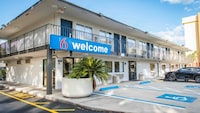 Motel 6 Kissimmee, FL - Orlando