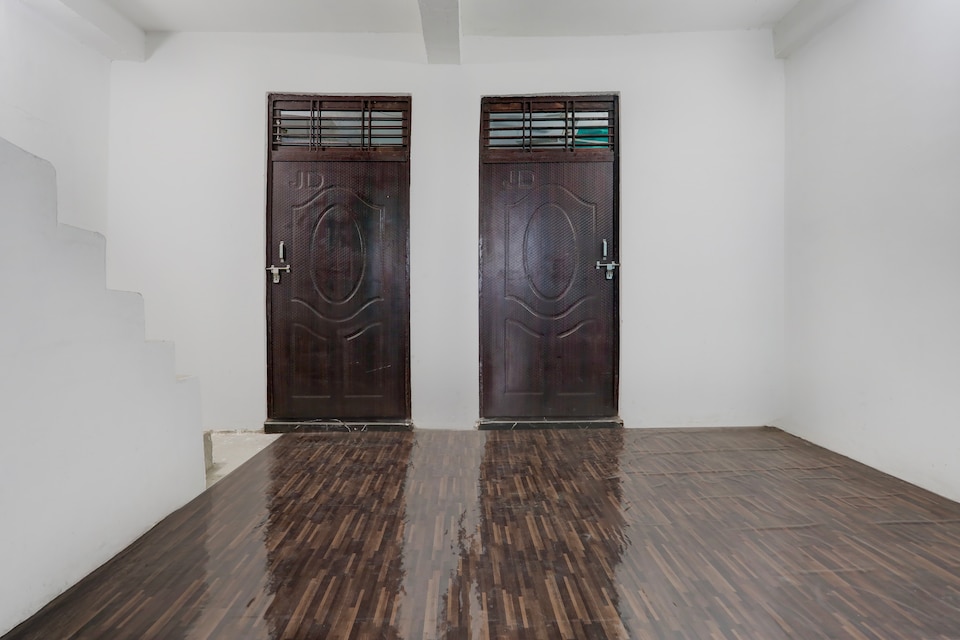  SPOT ON Hotel Sunrise, Etawah, Etawah