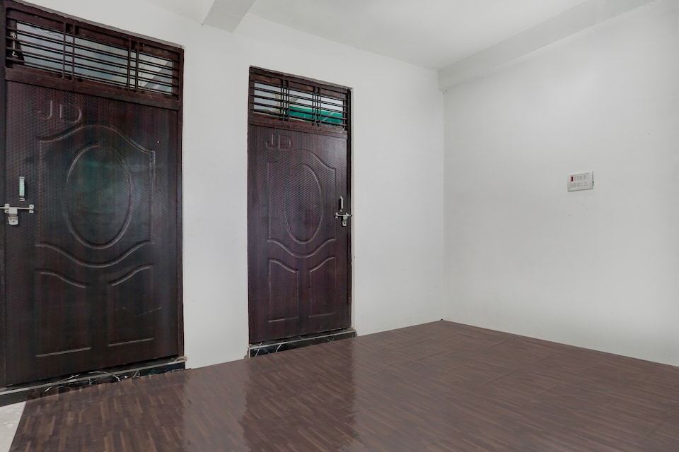  SPOT ON Hotel Sunrise, Etawah, Etawah