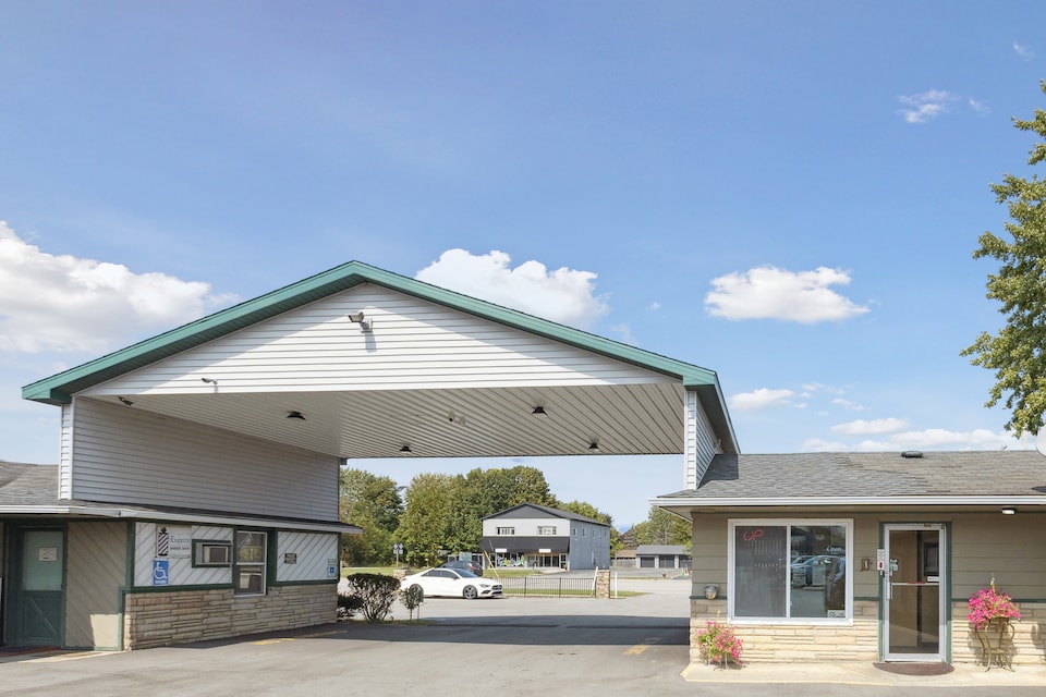 Curry’s Motel by OYO Saginaw MI, Saginaw, MI, Saginaw, MI