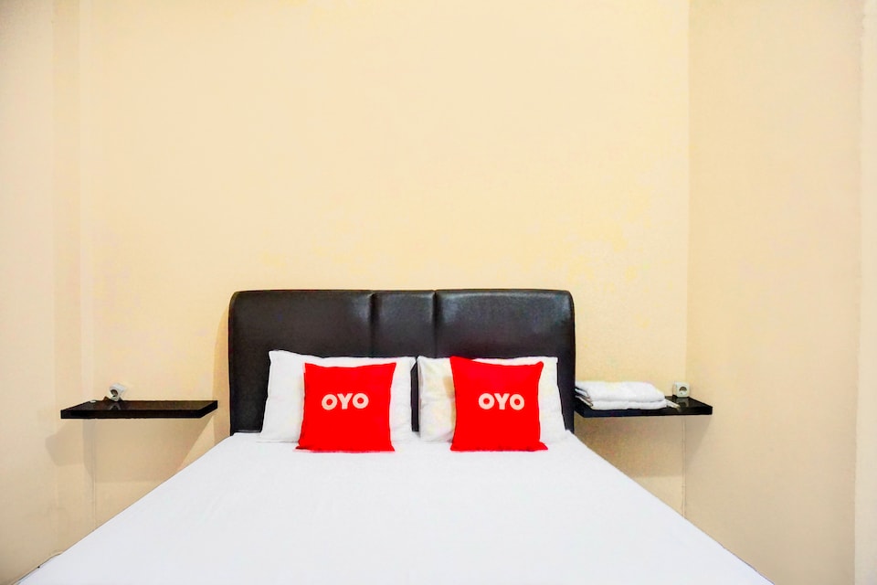 Collection O Darussalam Near Universitas Syiah Kuala Formerly Meurah Mulia, Banda Aceh, Banda Aceh