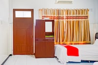 Collection O Darussalam Near Universitas Syiah Kuala Formerly Meurah Mulia