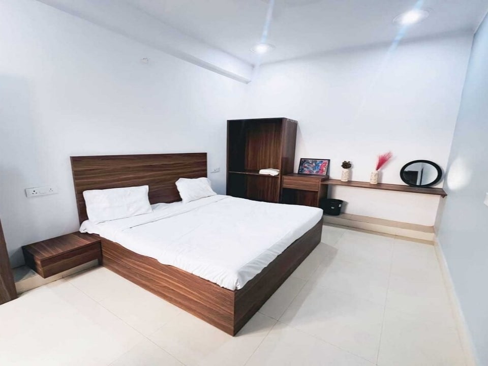 Hotel O Royal Galaxy, Farrukhabad, Farrukhabad