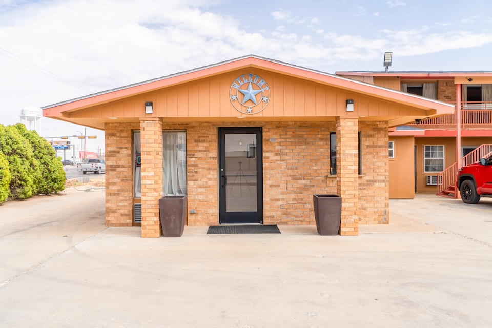 Crown Inn By OYO Denver Tx , Denver City, TX, Denver City, TX