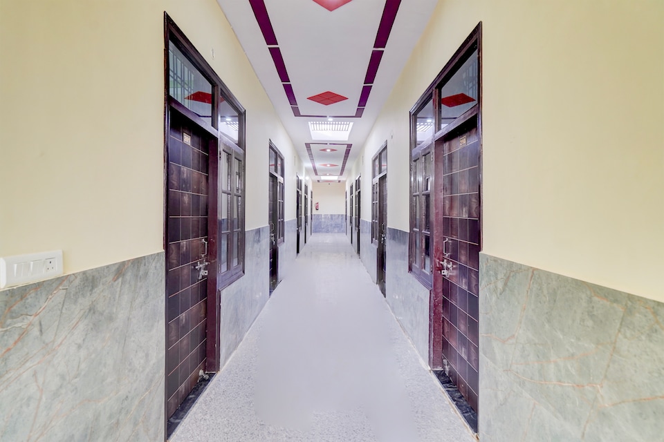 HOTEL O Cloud Inn, Gomti Nagar Lucknow, Lucknow