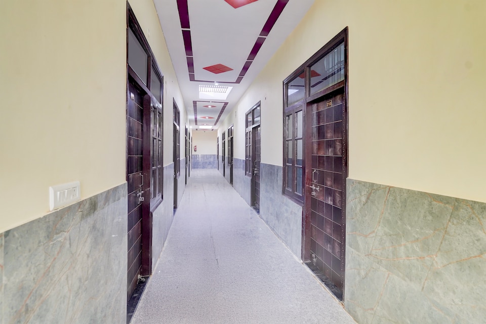 HOTEL O Cloud Inn, Gomti Nagar Lucknow, Lucknow