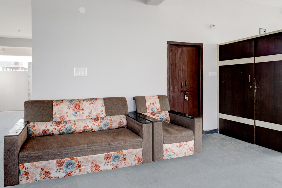 Hotel O by OYO RRR Residency & luxuryrooms, Secunderabad, Hyderabad