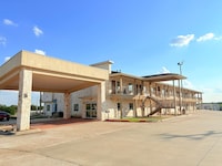 Westwood Inn Extended Stay by OYO Gonzales TX 