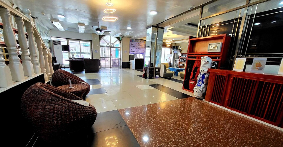 OYO 1141 Healing Condo Hotel, Angeles, Pampanga