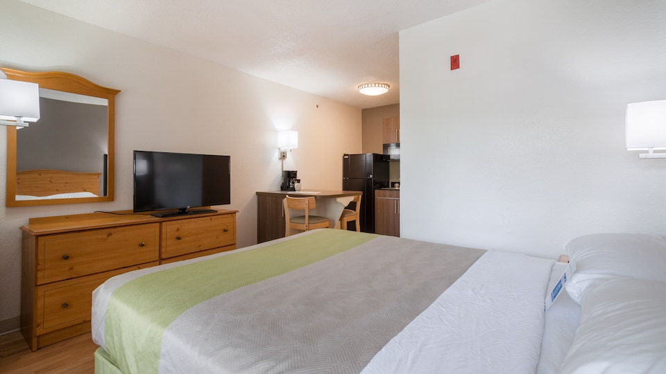 Studio 6 Roswell, GA - Atlanta, Roswell, Roswell