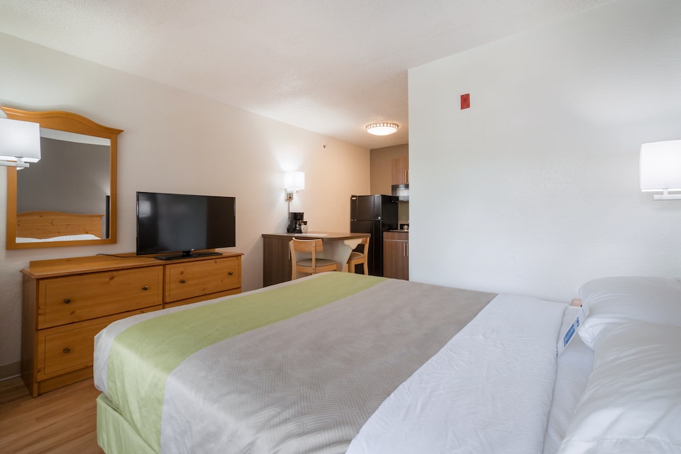 Studio 6 Extended Stay - Roswell, GA - Atlanta, Roswell, Roswell