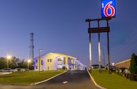 Motel 6 Commerce, GA