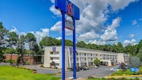 Motel 6 Norcross, GA
