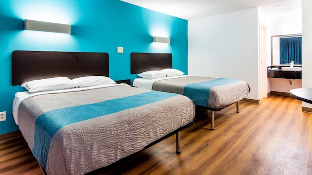 2 Queen Beds | Non-Smoking, Micfridge