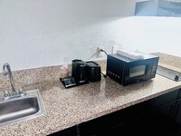 Studio 6 Extended Stay - Savannah, GA - Gateway & I-95