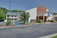 Motel 6 Cartersville, GA