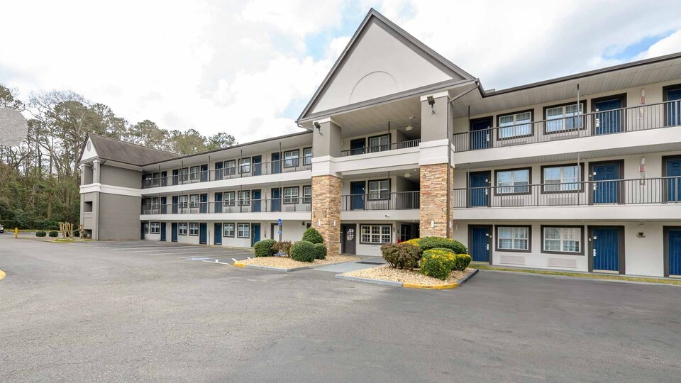 Studio 6 Columbus, GA - Columbus Airport, C31811, Columbus GA