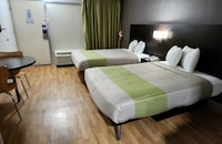 Studio 6 Extended Stay - Columbus, GA -Downtown