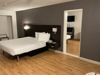 Studio 6 Extended Stay - Columbus, GA -Downtown
