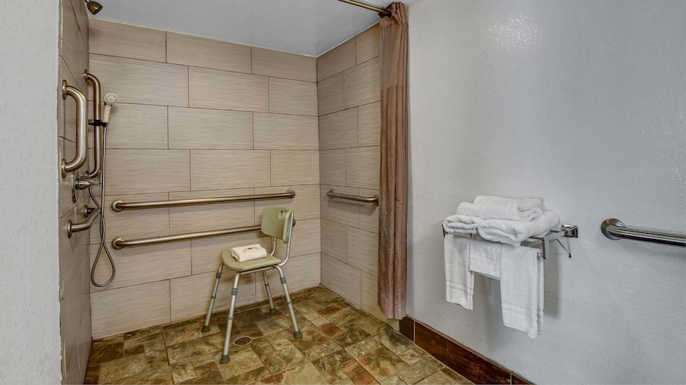 Motel 6 Atlanta, GA, C30319, Atlanta