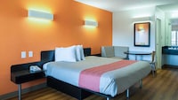Motel 6 Savannah, GA - Midtown