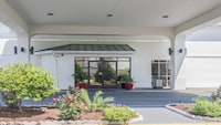 Motel 6 Waycross, GA