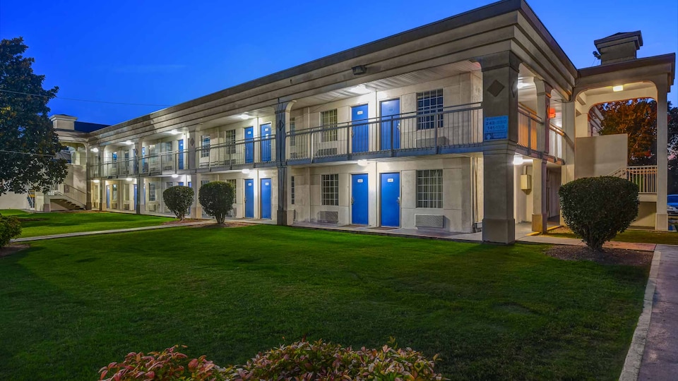 Motel 6 Calhoun, GA, C30701, Calhoun GA