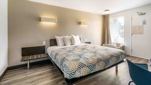 1 King Bed | Mobility Accessible Tub, Nsmk