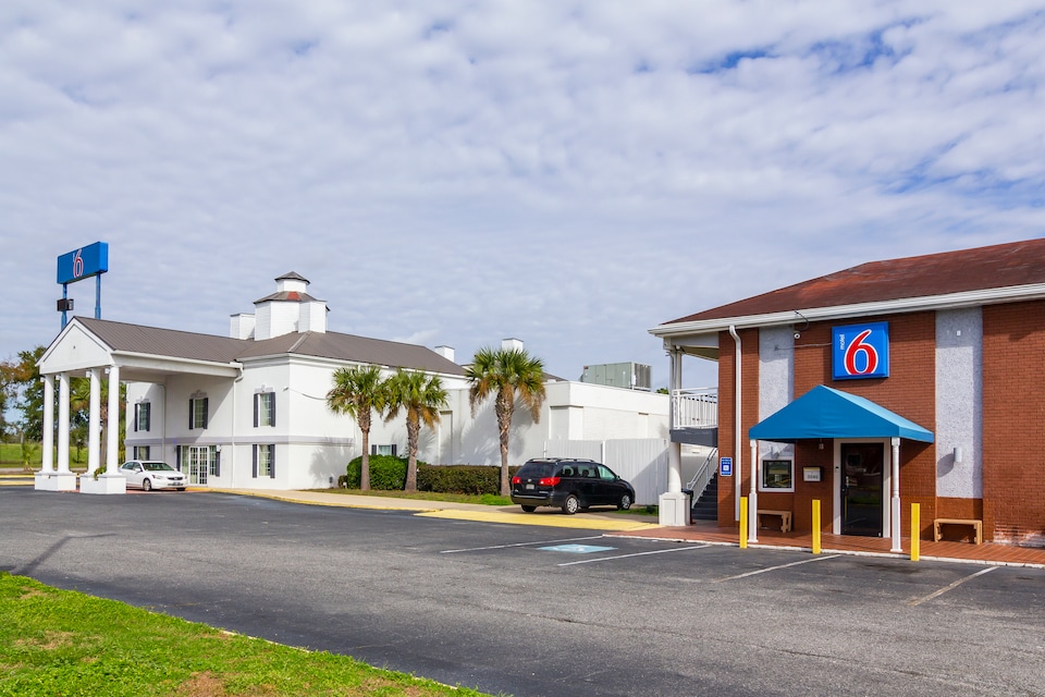 Motel 6 Brunswick, GA, BRUNSWICK, BRUNSWICK