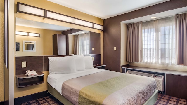 1 CAMA QUEEN | NO FUMADORES, MINI NEVERA