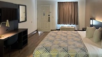 Motel 6 Pooler, GA - Savannah Airport