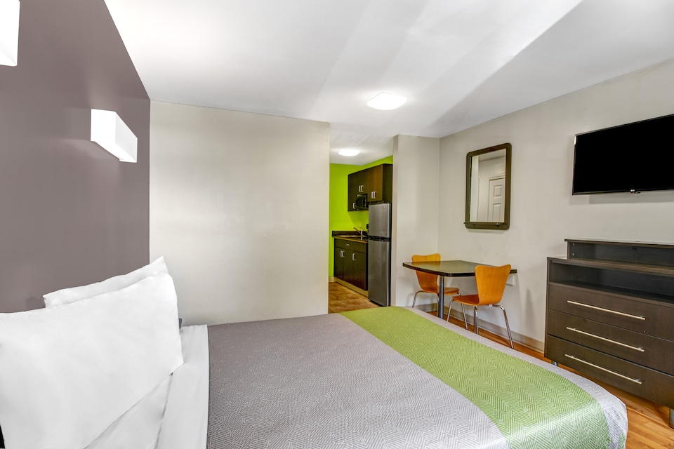 Studio 6 Extended Stay - Atlanta, GA - Chamblee, CHAMBLEE, CHAMBLEE