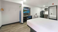 Studio 6 Extended Stay - Tucker, GA - Atlanta Northlake