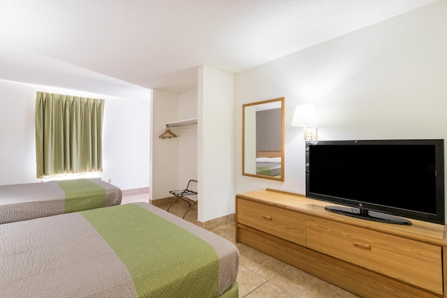 2 Full Beds | Smoking