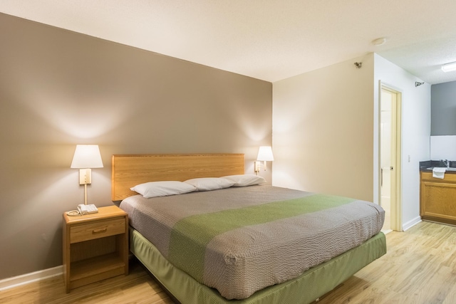 1 King Bed | Non-Smoking