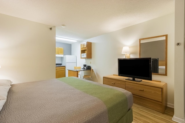 1 Queen Bed | ADA/RI Shower/Non-Smoking