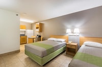 Studio 6 Statesboro, GA