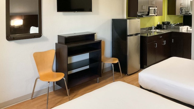 2 Full Beds | Non-Smoking, Micfridge