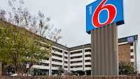 Motel 6 Columbus, GA - Downtown