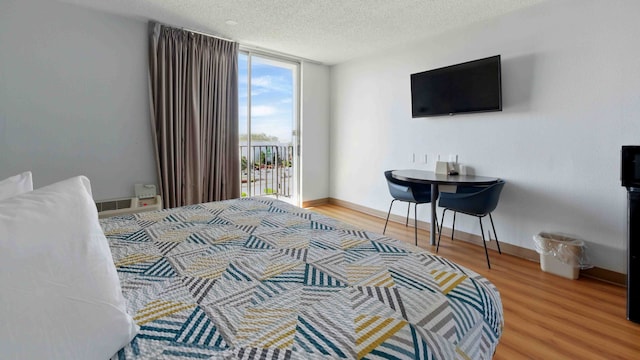 1 King Bed | Mobility Accessible Tub, Nsmk