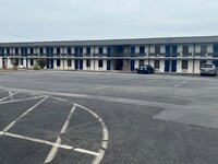 Studio 6 Suites Perry, GA