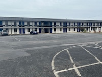 Studio 6 Suites Perry, GA