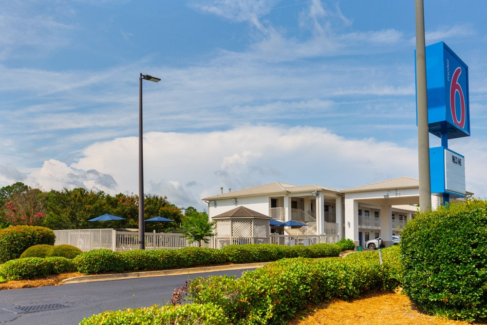 Motel 6 Albany, GA, Motel 6 Albany, Book @ $67