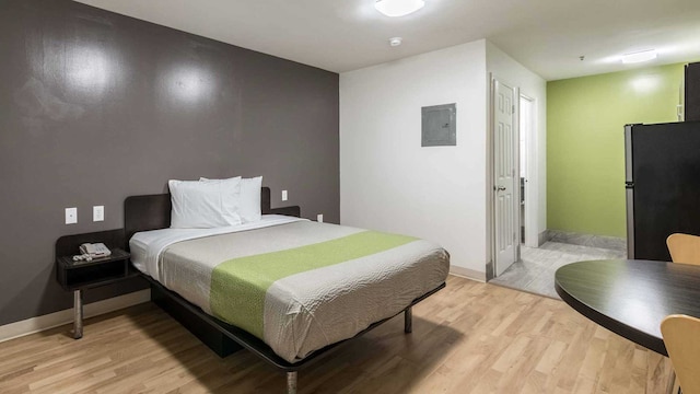 1 QUEEN BED | MOBILITY ACCESSIBLE KITCHEN NON-SMOKING