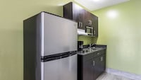 Studio 6 Extended Stay - Savannah, GA