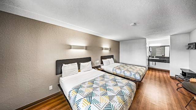 2 Queen Beds | Non-Smoking, Micfridge